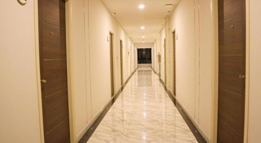 Aiyara Riverine Hotel, Nakhon Phanom Exterior foto